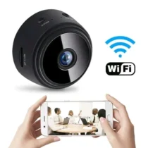 Mini cámara de vigilancia WiFi con resolución Full HD 1080P, detección de movimiento y monitoreo en tiempo real para seguridad en hogar y oficina.